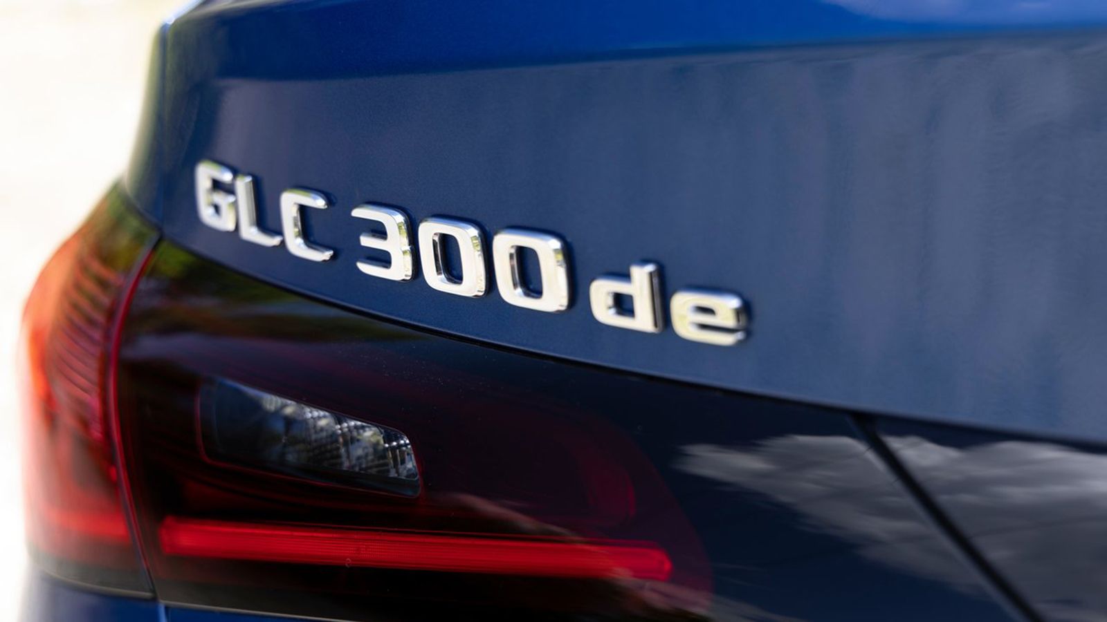 Mercedes GLC: Χαμηλότερη τιμή και νέες εκδόσεις «140 edition»